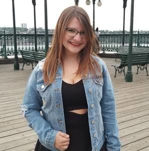 Meet your Posher, Andrée-anne